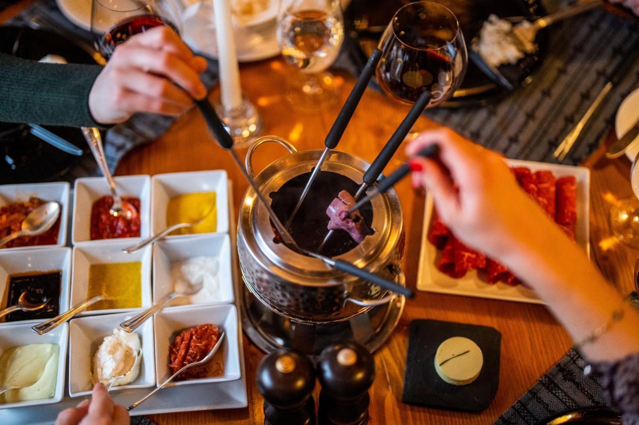Post Hotel & Spa Lake Louise Ngoại thất bức ảnh